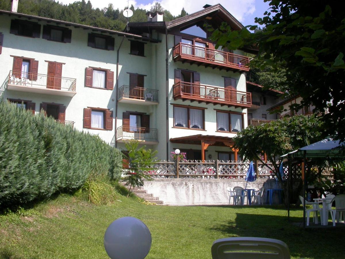 Hotel Miravalle Imer Екстериор снимка